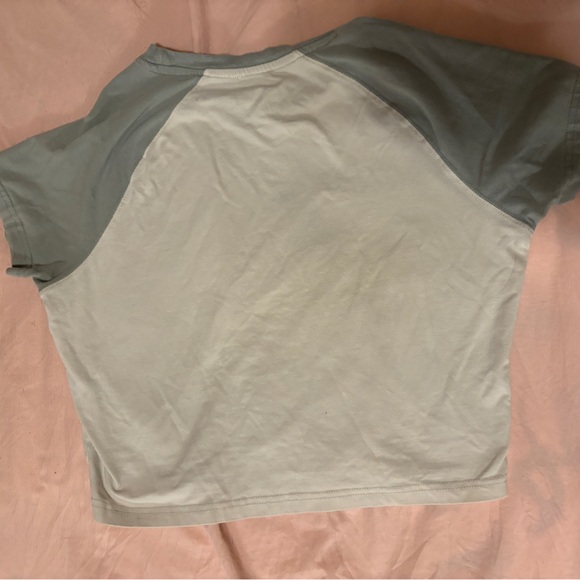 Taylor Swift 1989 baby tee - Picture 3 of 4